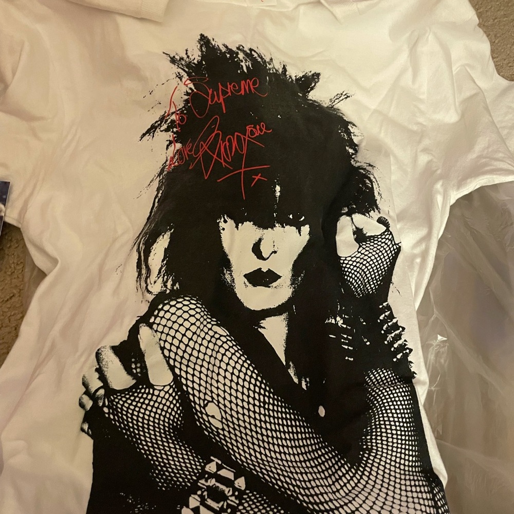 Brand new supreme shirt